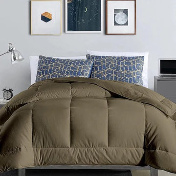 Luxury Quilted Comforter – Soft & Lightweight Bedding