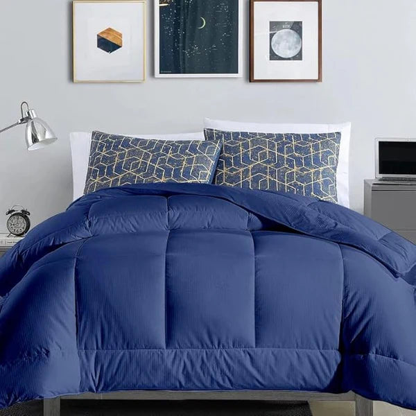 Luxury Quilted Comforter – Soft & Lightweight Bedding