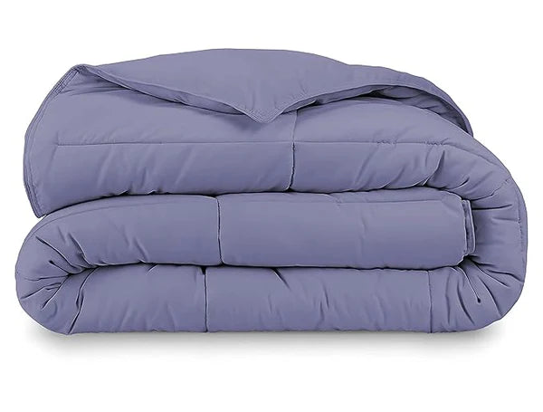 Luxury Quilted Comforter – Soft & Lightweight Bedding